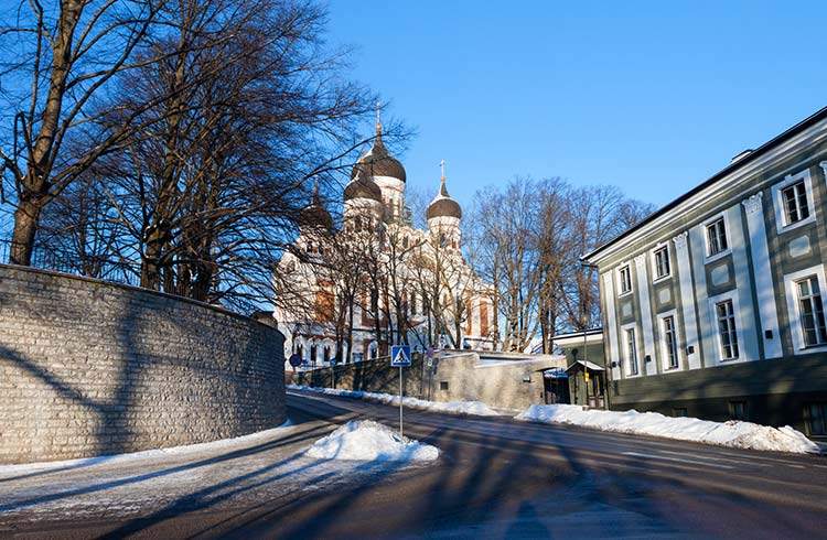 Discover the Charm of Käru, Estonia: A Comprehensive Travel Guide to Cultural Heritage, Outdoor Activities, and Local Cuisine